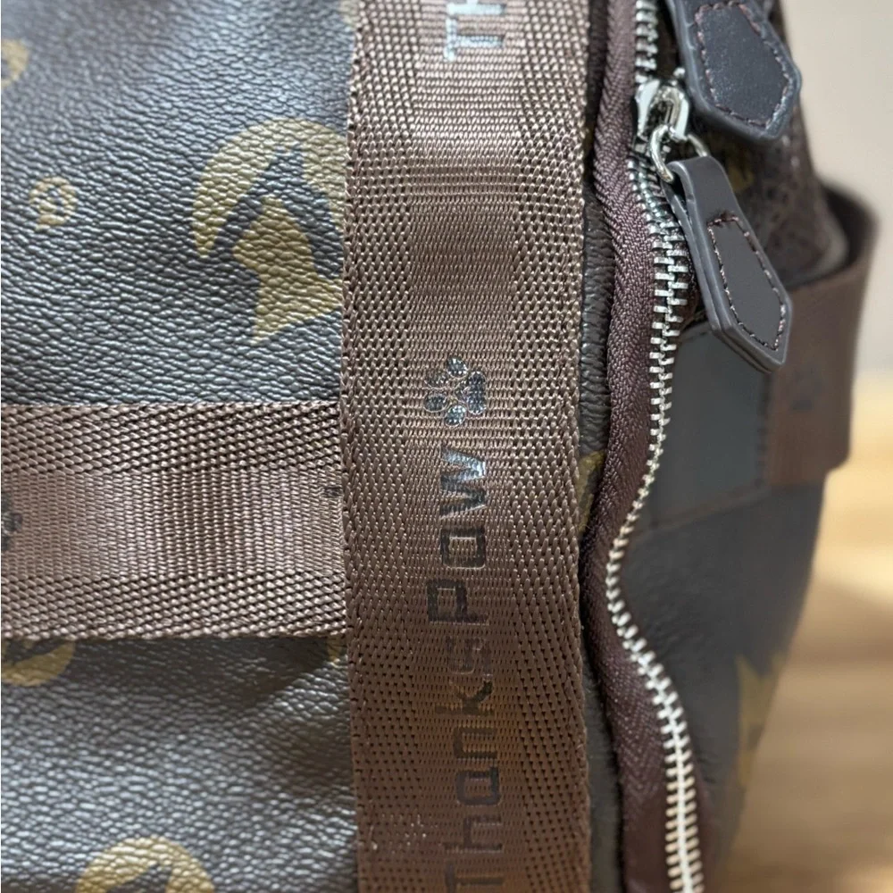 Thankspaw soft sided pet travel carrier